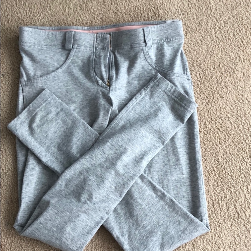 Booty Sculpting Pants!